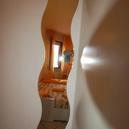 Vendégház La Rosa Scarlatta Broseta 2*