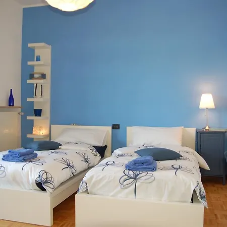 La Rosa Scarlatta Broseta Gasthof Bergamo