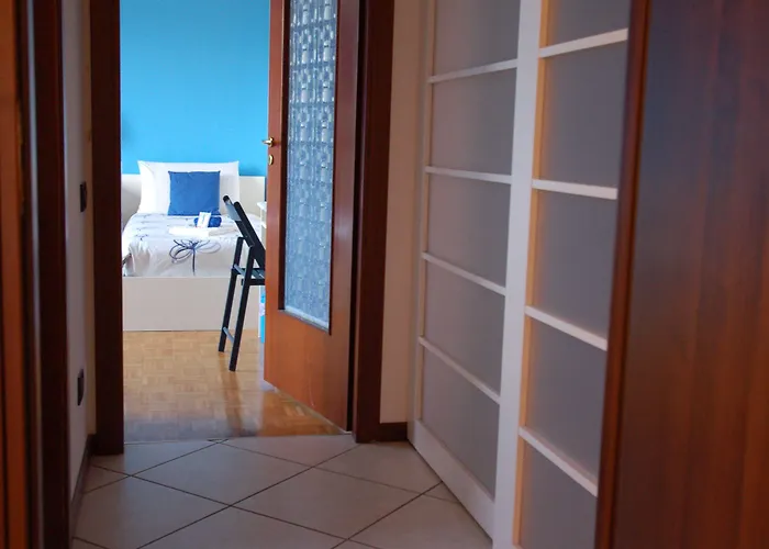 La Rosa Scarlatta Broseta Penzion