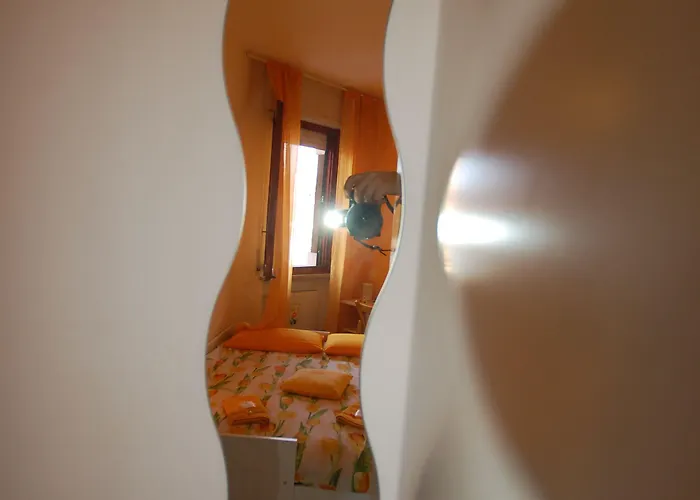 La Rosa Scarlatta Broseta Vendégház 3*