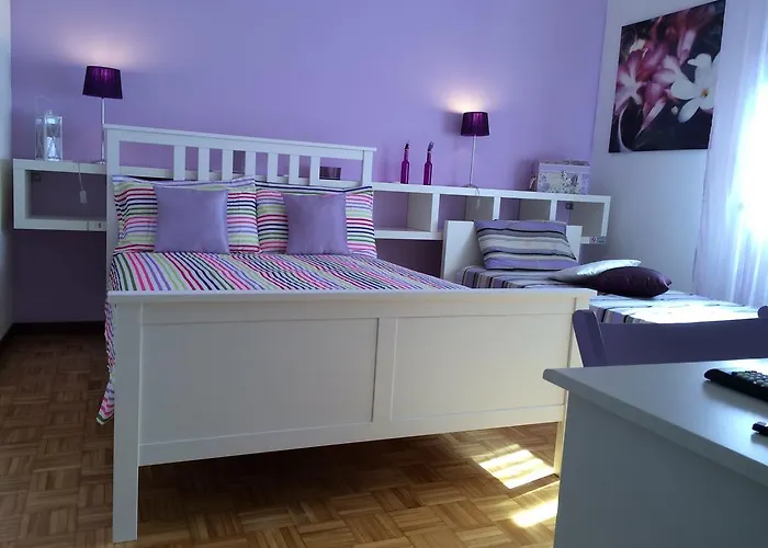 La Rosa Scarlatta Broseta Penzion Bergamo